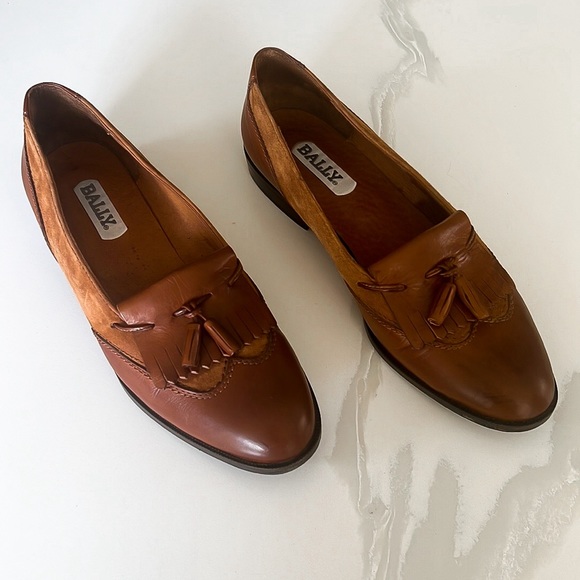 Vintage Bally Brown Leather and Suede Fringe Tassel Loafers Womens Sz EU 39.5 - Picture 3 of 16